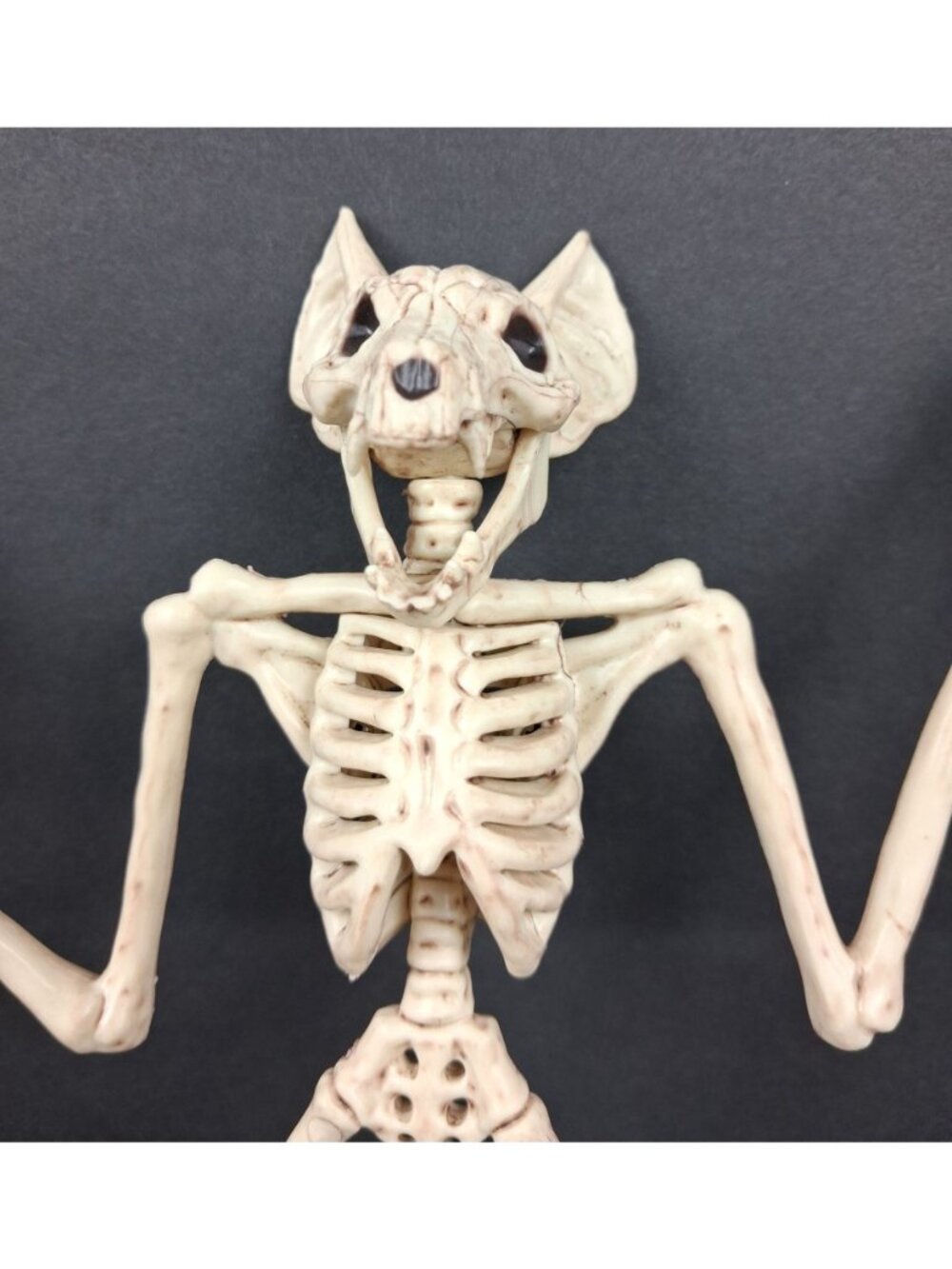 Creepy Skeleton Bat & Rat Figurines Spooky Home Decor - Picture 6 of 10